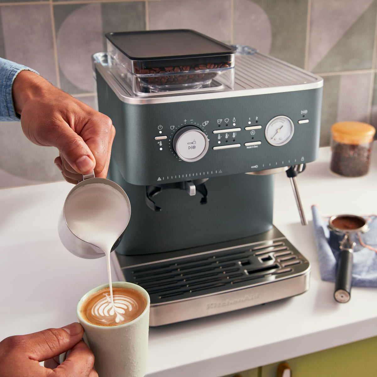 KitchenAid Semi-Auto Espresso Machine, Burr Grinder, 2.5L, Juniper